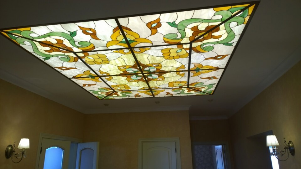 Заказать световой потолок с фотопечатью в г. Саянск