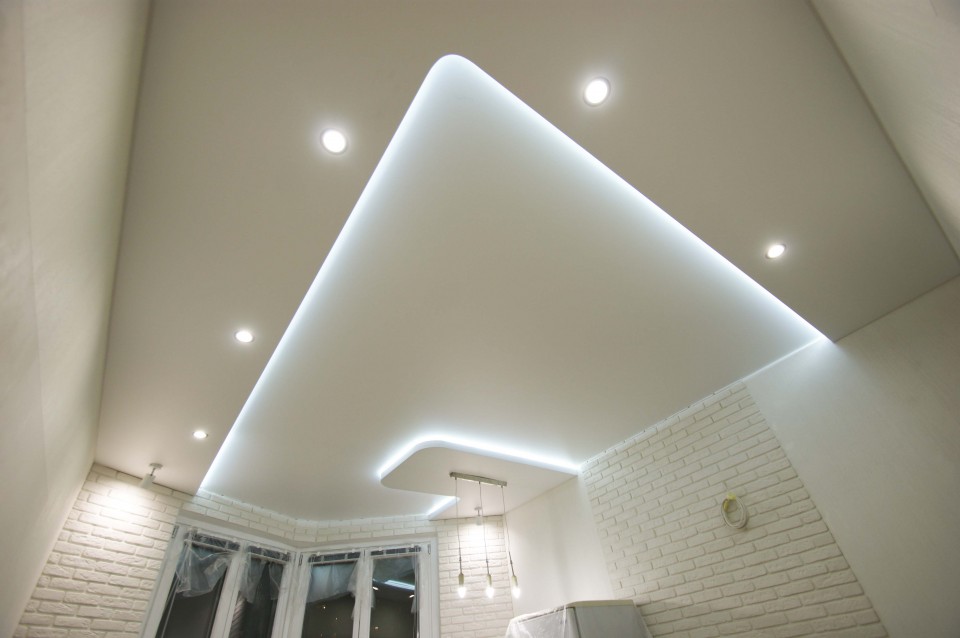 Заказать парящие натяжные потолки в г. Саянск